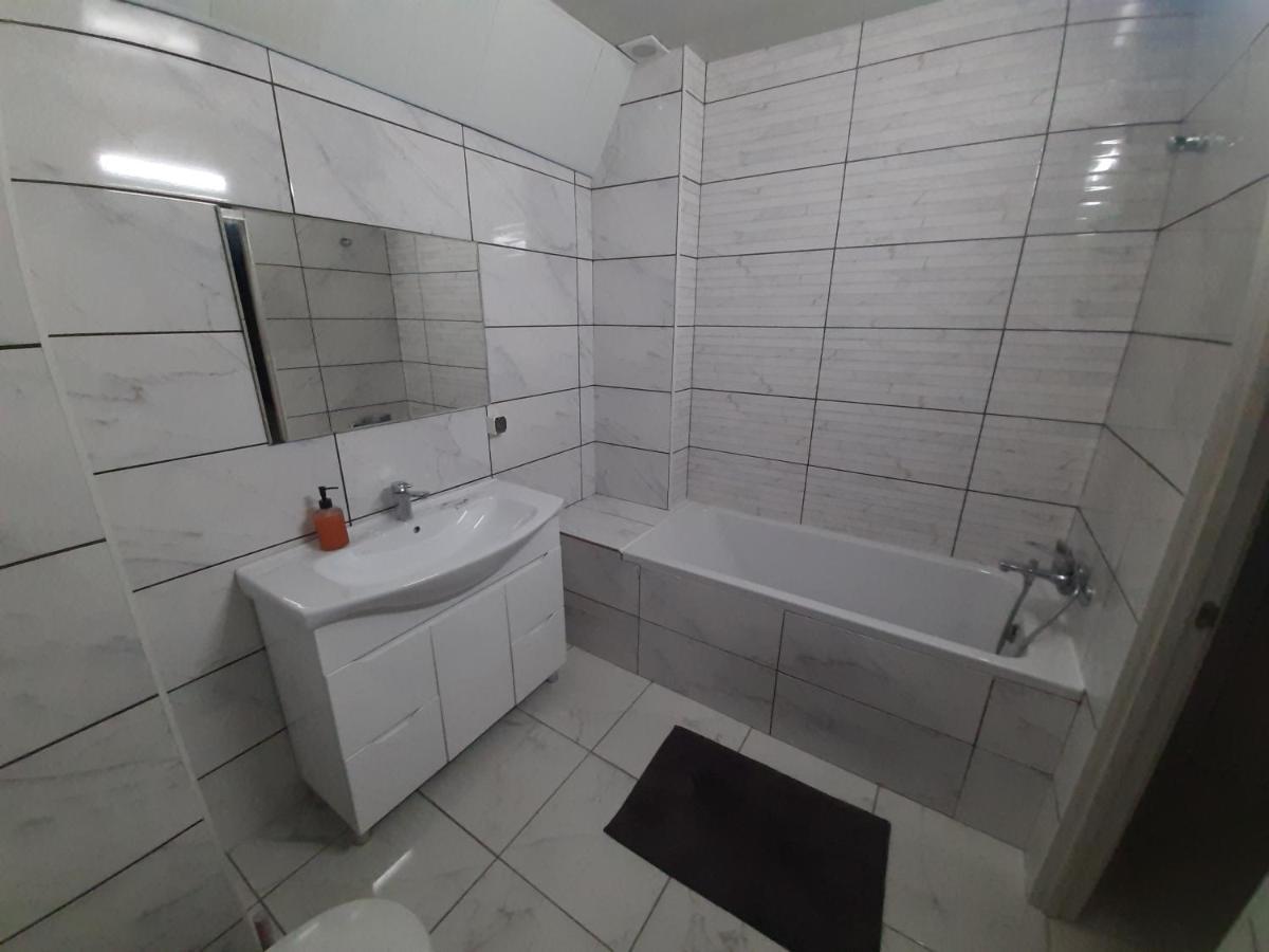 Comfortable Apartment Zamostyanska 34А Vinnycja Exteriér fotografie